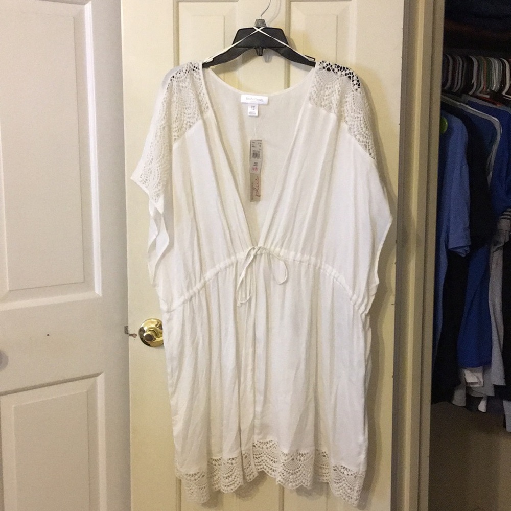 Motherhood Maternity cover up